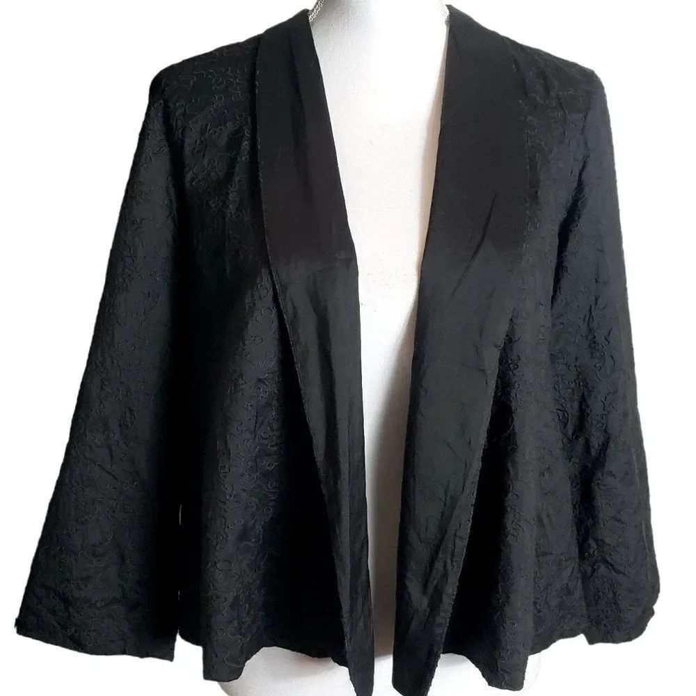 EILEEN FISHER BLACK 100% SILK JACKET SIZE SMALL PERFECT CONDITION